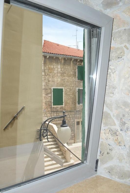 Vicencin Place Downtown Studio Apartments Sibenik Exterior photo